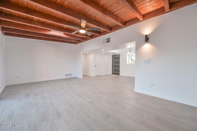 4131 E Glenn Street, Tucson, AZ 85712