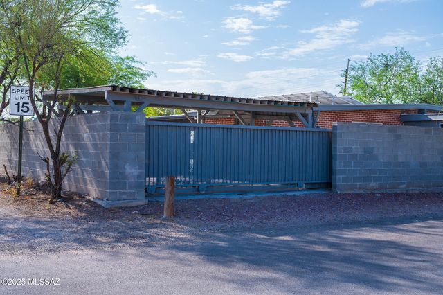 4131 E Glenn Street, Tucson, AZ 85712