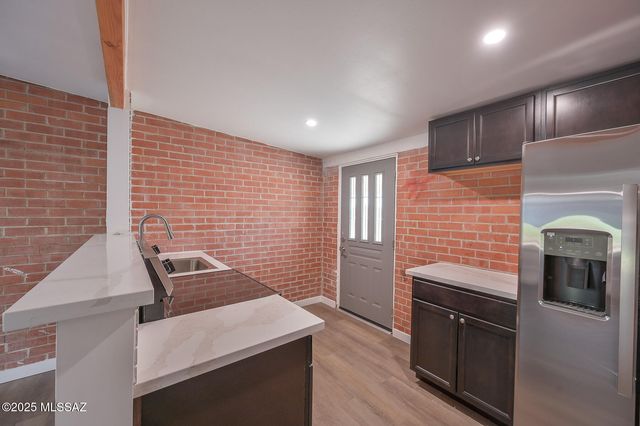 4131 E Glenn Street, Tucson, AZ 85712