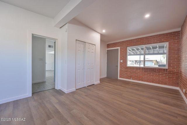 4131 E Glenn Street, Tucson, AZ 85712