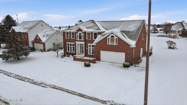 1404 Muirfield Drive, Bowling Green, OH 43402