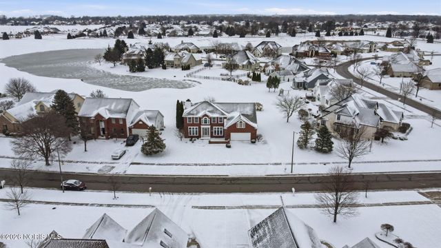 1404 Muirfield Drive, Bowling Green, OH 43402