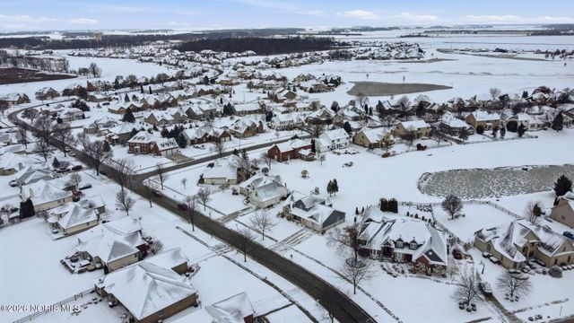 1404 Muirfield Drive, Bowling Green, OH 43402