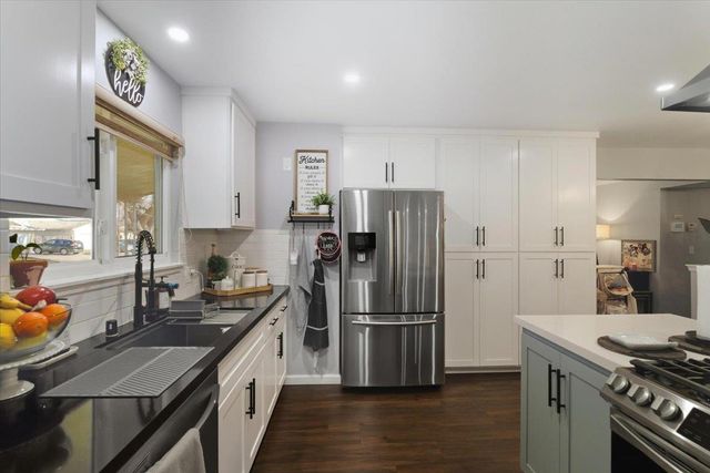 804 Yerba Buena Ave, Stockton, CA 95210