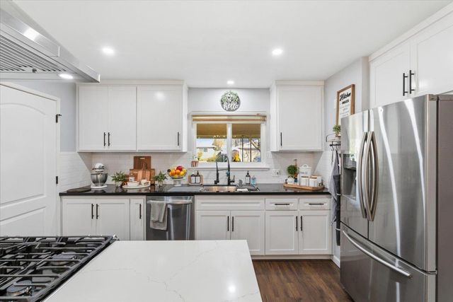 804 Yerba Buena Ave, Stockton, CA 95210