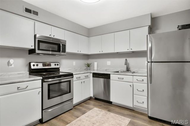 4539 Little Rock Road G, St Louis, MO 63128