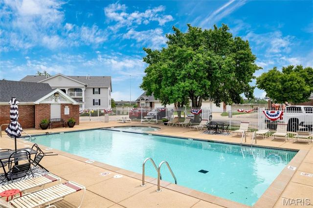 4539 Little Rock Road G, St Louis, MO 63128