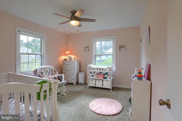 97 ONEIDA RD, Camp Hill, PA 17011