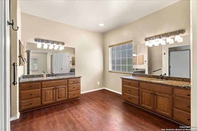 300 Logans Way, Blanco, TX 78606