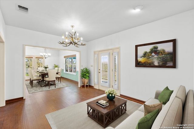 300 Logans Way, Blanco, TX 78606