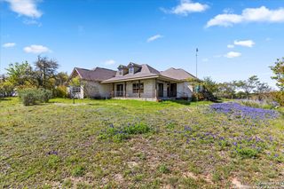 300 Logans Way, Blanco, TX 78606