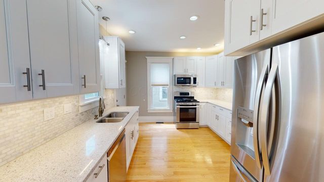 1348 Summit Street, Columbus, OH 43201