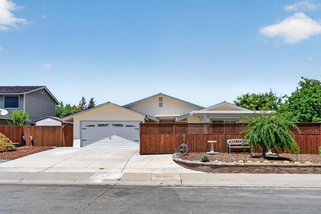 283 Brewster Ave, Sacramento, CA 95831