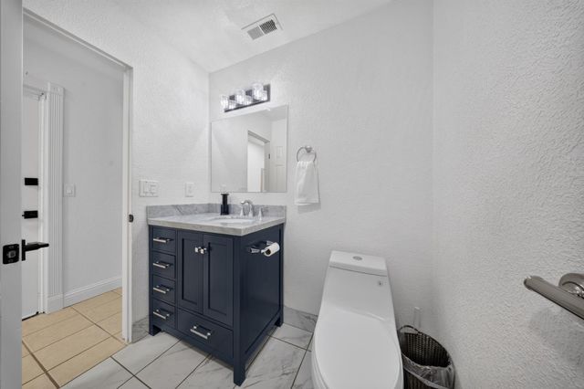 283 Brewster Ave, Sacramento, CA 95831
