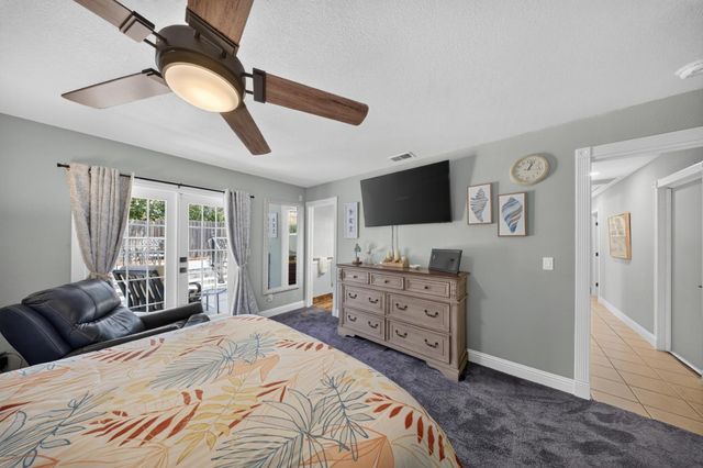 283 Brewster Ave, Sacramento, CA 95831