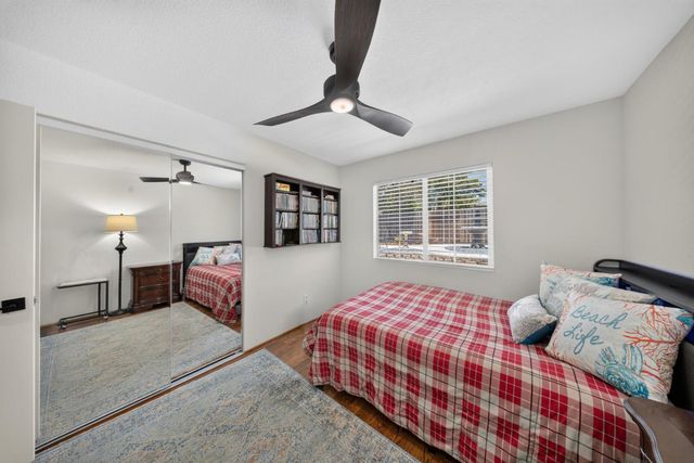 283 Brewster Ave, Sacramento, CA 95831