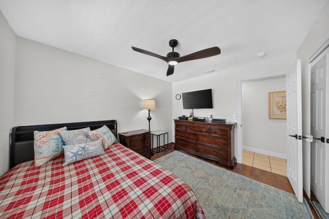 283 Brewster Ave, Sacramento, CA 95831