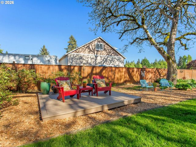 15003 Nw SEWARD Rd, Vancouver, WA 98685