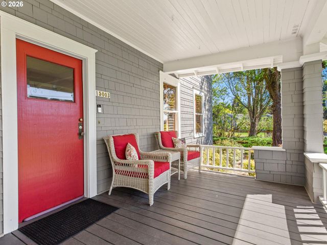 15003 Nw SEWARD Rd, Vancouver, WA 98685