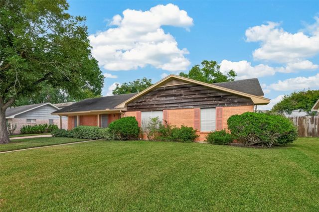 1115 Timber Lane, Rosenberg, TX 77471