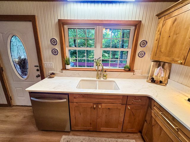 330 Russwood Dr, Springville, TN 38256