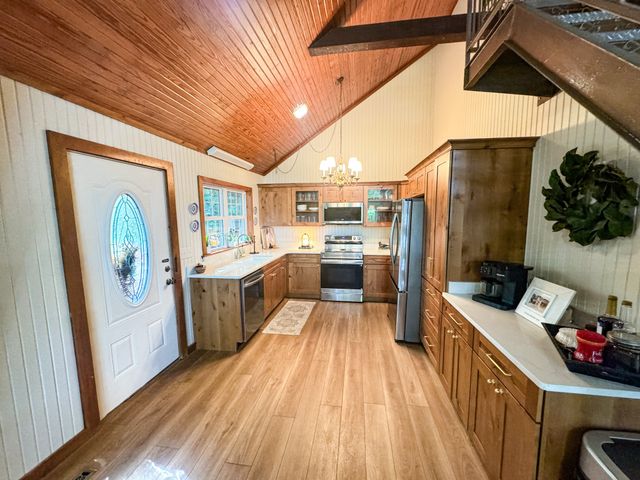 330 Russwood Dr, Springville, TN 38256