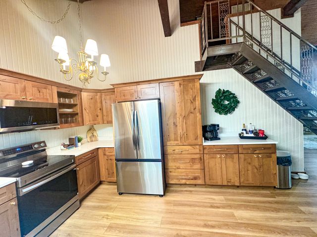 330 Russwood Dr, Springville, TN 38256