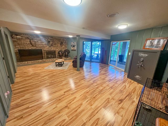 330 Russwood Dr, Springville, TN 38256