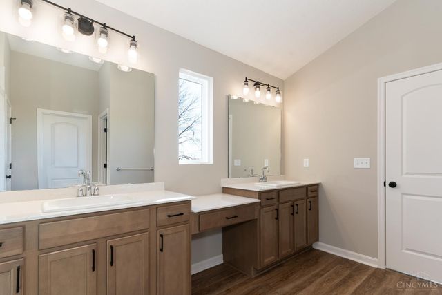 1253 Trailhead Place, Harrison, OH 45030