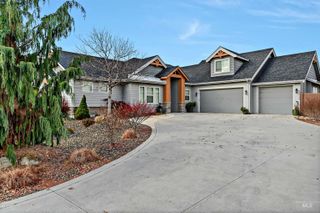 2115 E Lodge Trail Ct, Meridian, ID 83642
