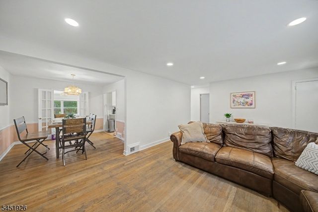 115 Willow Ave, North Plainfield Boro, NJ 07060