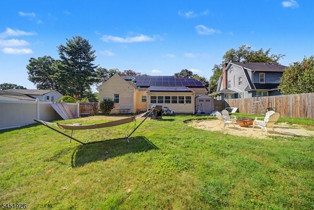 115 Willow Ave, North Plainfield Boro, NJ 07060