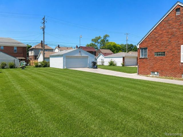 6639 Miller Road, Dearborn, MI 48126