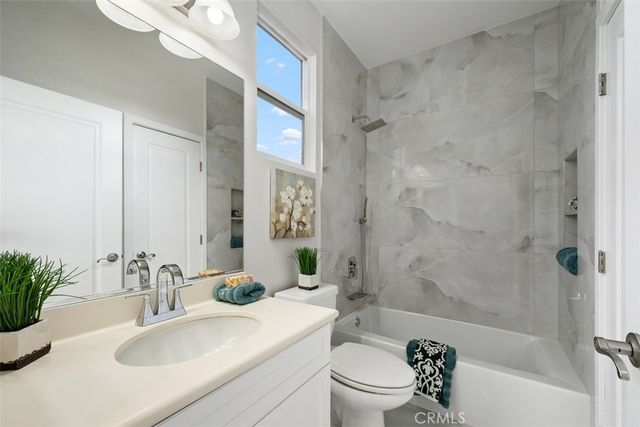 5701 Kiyot Way 13, Playa Vista, CA 90094
