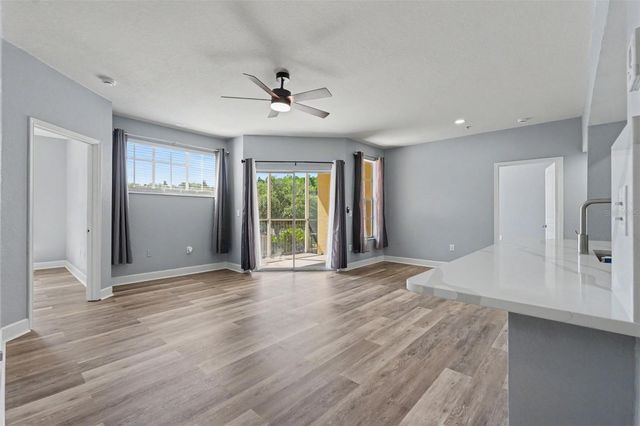 5125 PALM SPRINGS BOULEVARD 4203, Tampa, FL 33647