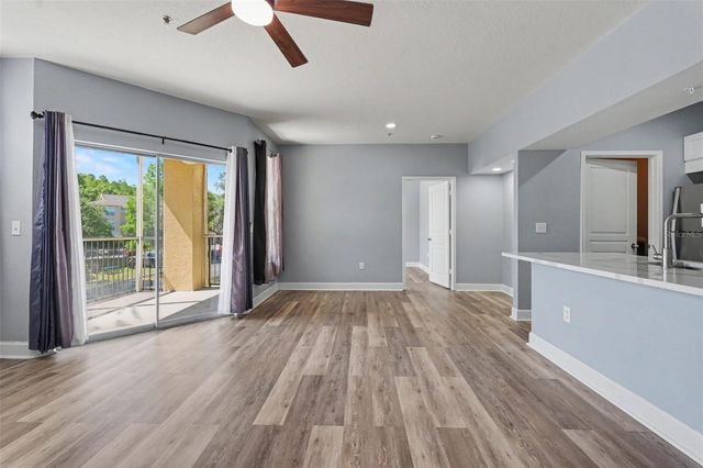 5125 PALM SPRINGS BOULEVARD 4203, Tampa, FL 33647