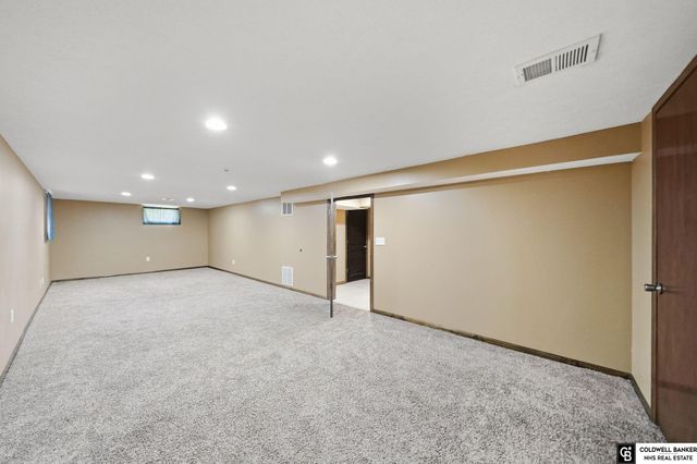 3931 N 14Th Street, Lincoln, NE 68521
