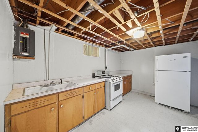 3931 N 14Th Street, Lincoln, NE 68521