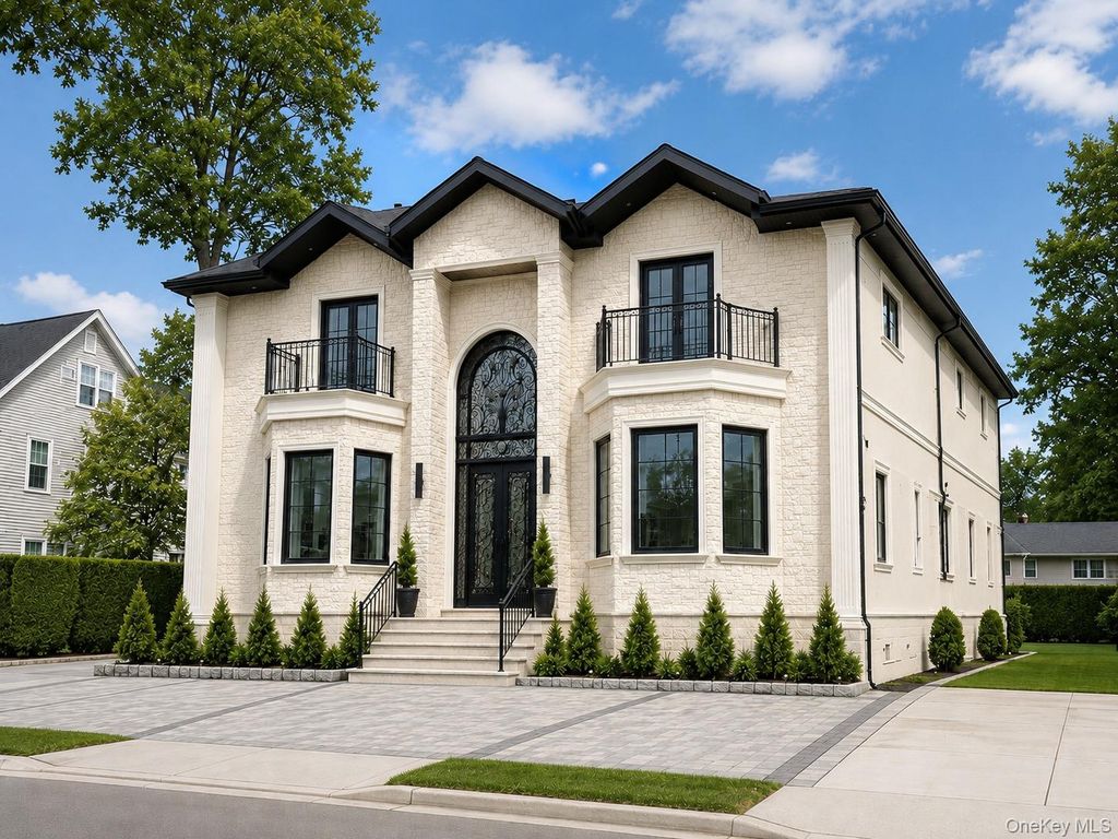 48 Brook Road, Valley Stream, NY 11581 — exterior