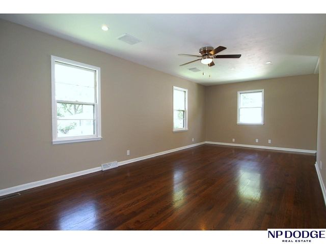 2405 S 123 Street, Omaha, NE 68144