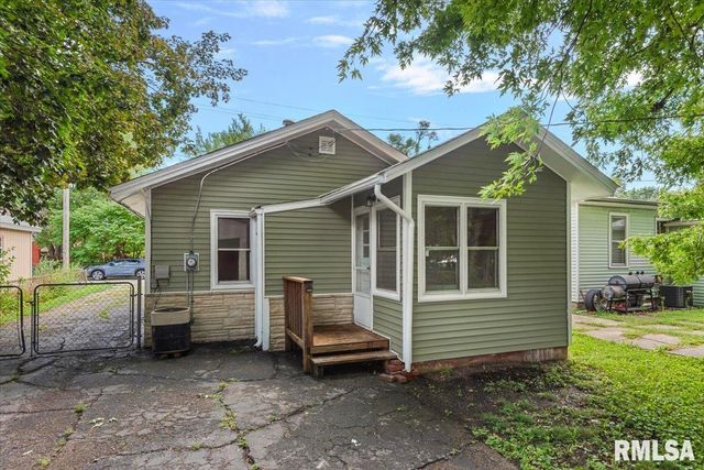 209 YATES Avenue, Springfield, IL 62702