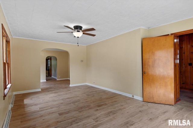 209 YATES Avenue, Springfield, IL 62702