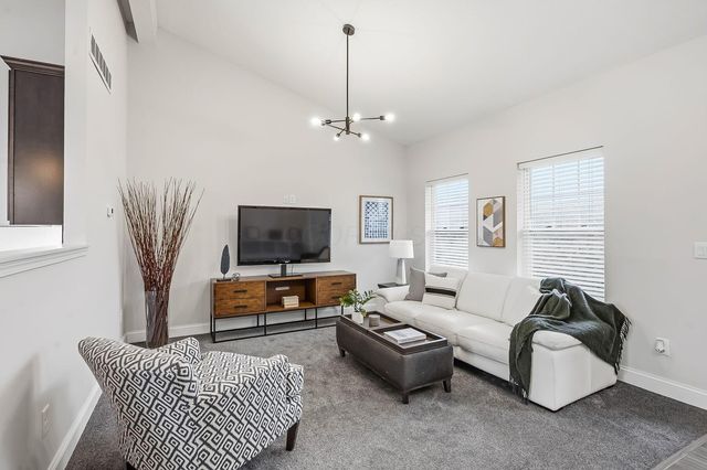 3642 Bauman Hill Road SE, Lancaster, OH 43130