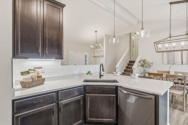 3642 Bauman Hill Road SE, Lancaster, OH 43130