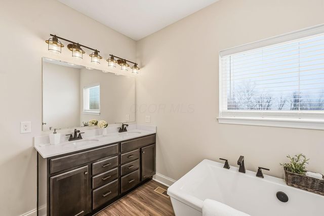 3642 Bauman Hill Road SE, Lancaster, OH 43130