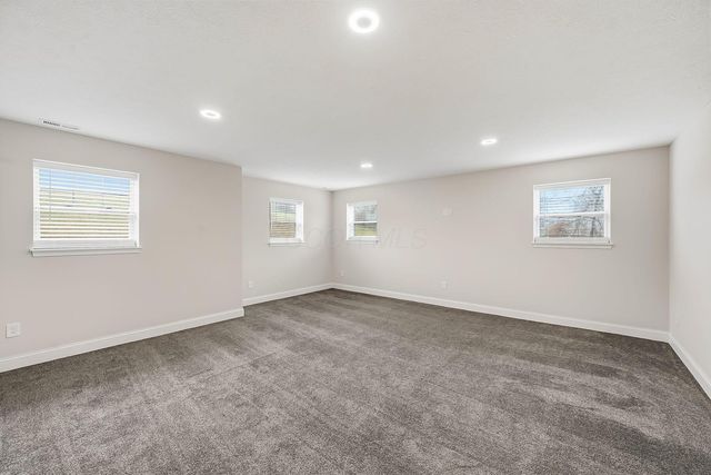 3642 Bauman Hill Road SE, Lancaster, OH 43130