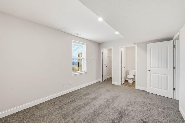 3642 Bauman Hill Road SE, Lancaster, OH 43130