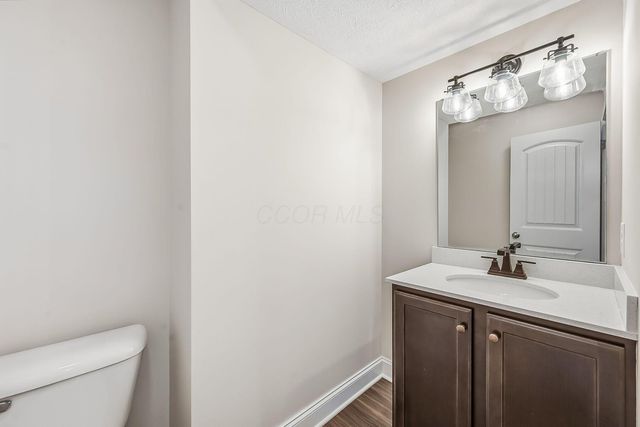 3642 Bauman Hill Road SE, Lancaster, OH 43130