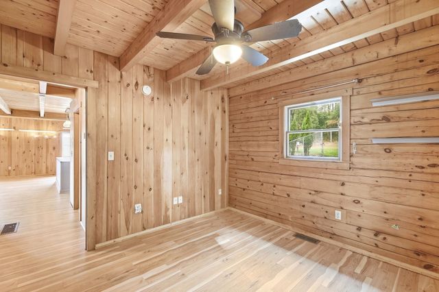 52 Central Ave, Ayer, MA 01432