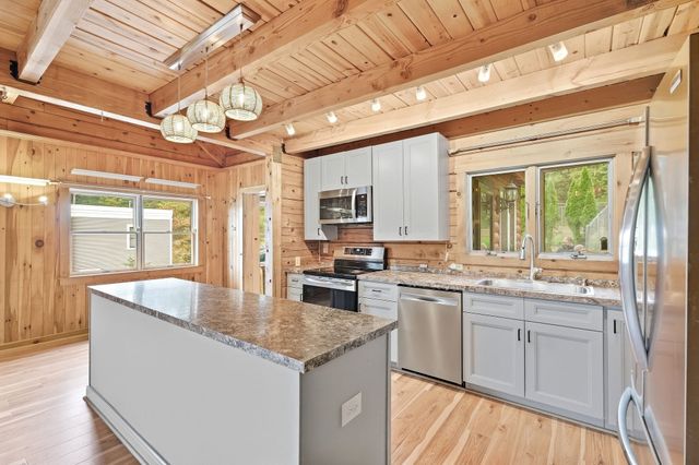 52 Central Ave, Ayer, MA 01432